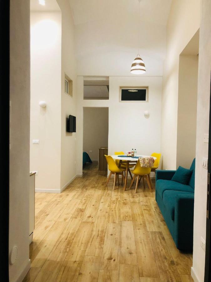Suites Elifani Marina Trani Ngoại thất bức ảnh